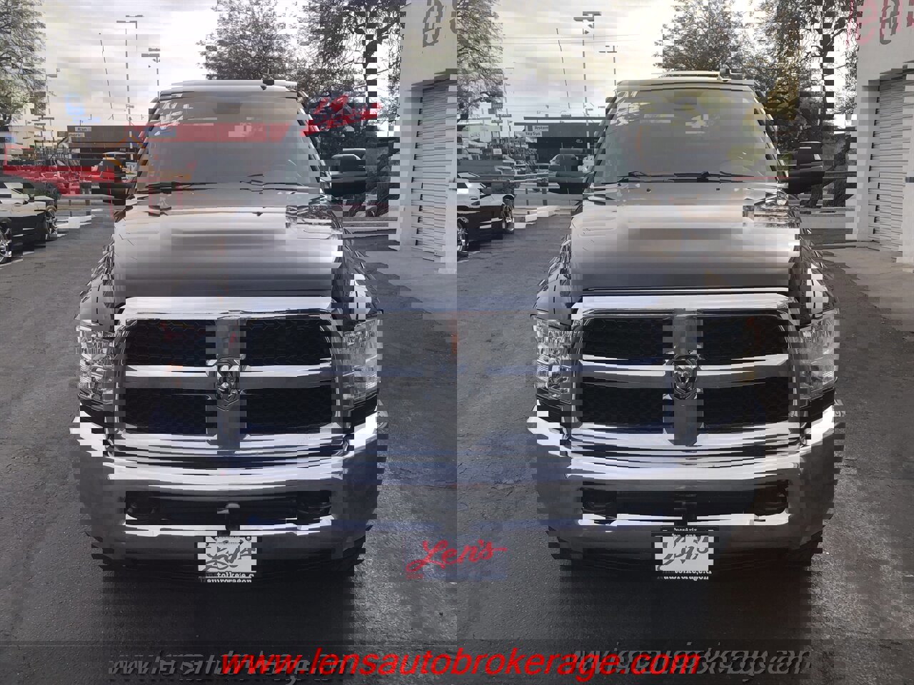 Used 2014 RAM 2500 SLT w/ Luxury Group image 3