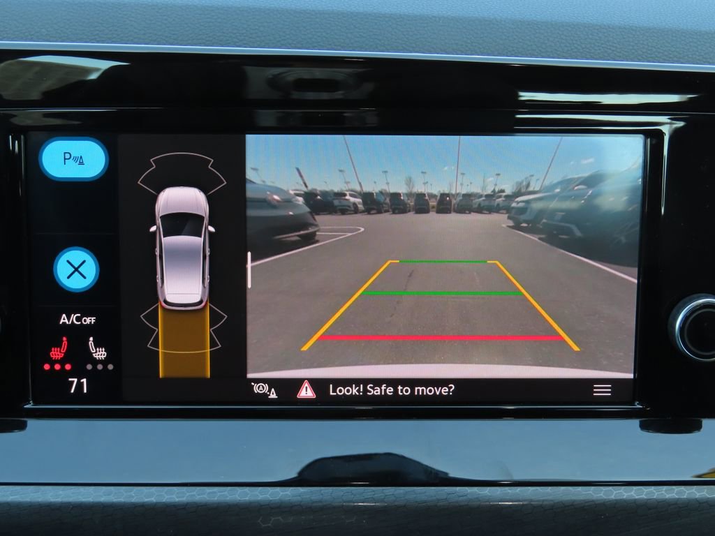 Used 2023 Volkswagen GTI 40th Anniversary Edition image 7