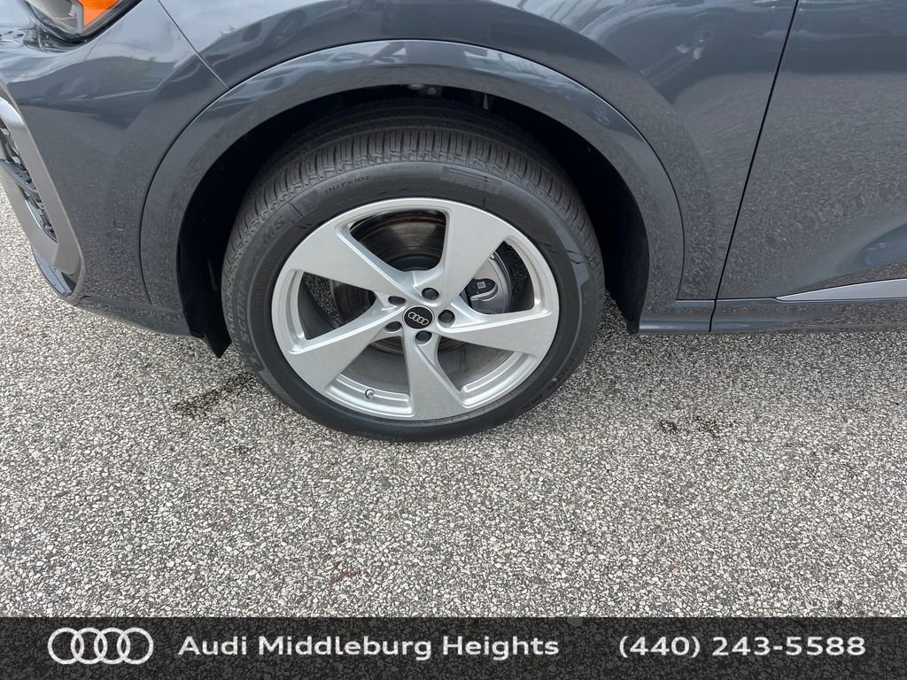 Used 2025 Audi Q5 Premium Plus w/ Premium Plus image 19