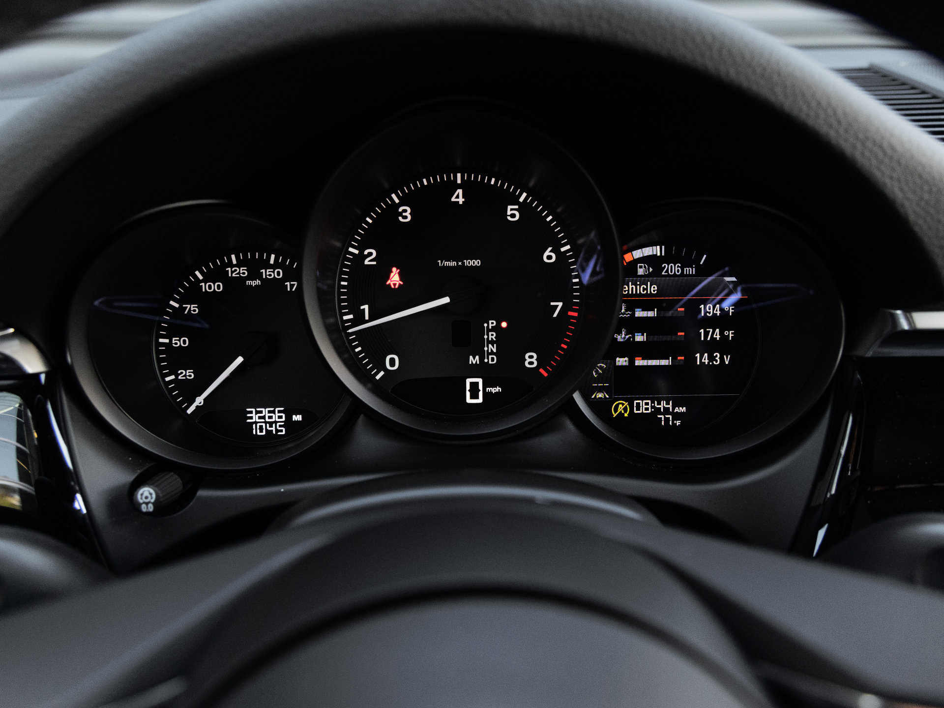 Certified 2026 Porsche Macan AWD/4WD image 18