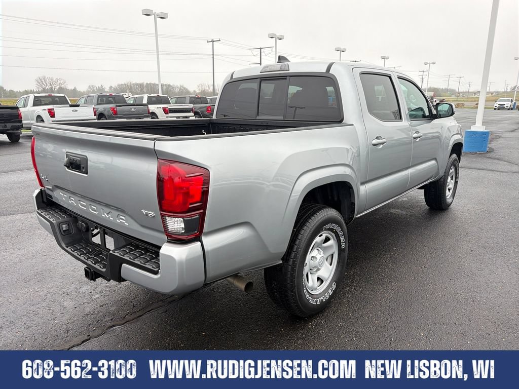 Used 2023 Toyota Tacoma SR AWD/4WD image 5