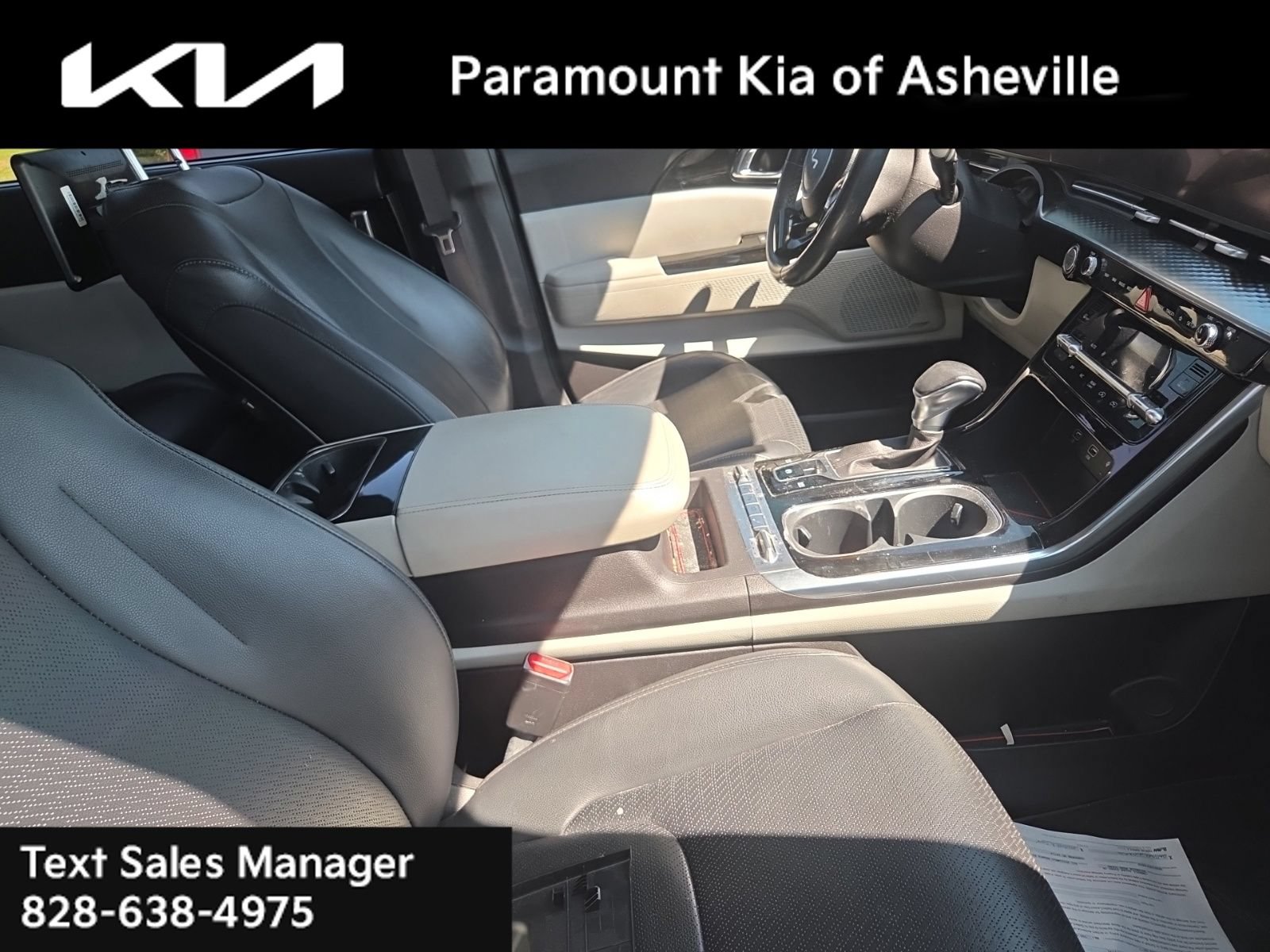 Certified 2022 Kia Carnival SX Prestige FWD image 11