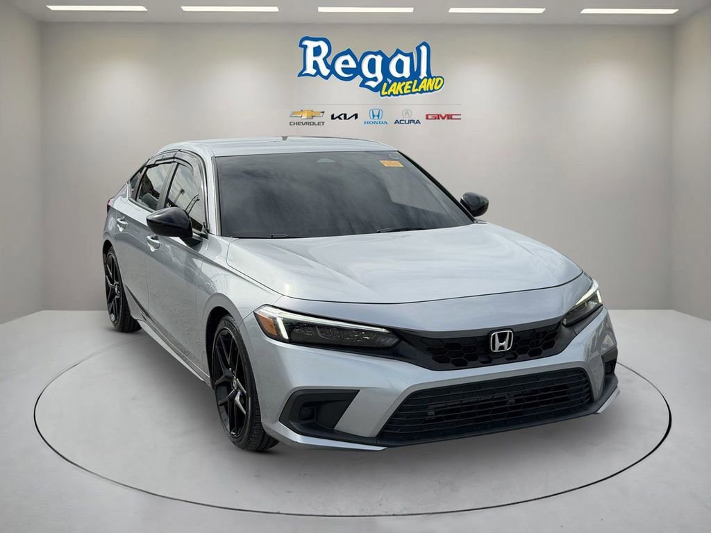 Used 2024 Honda Civic Sport image 1