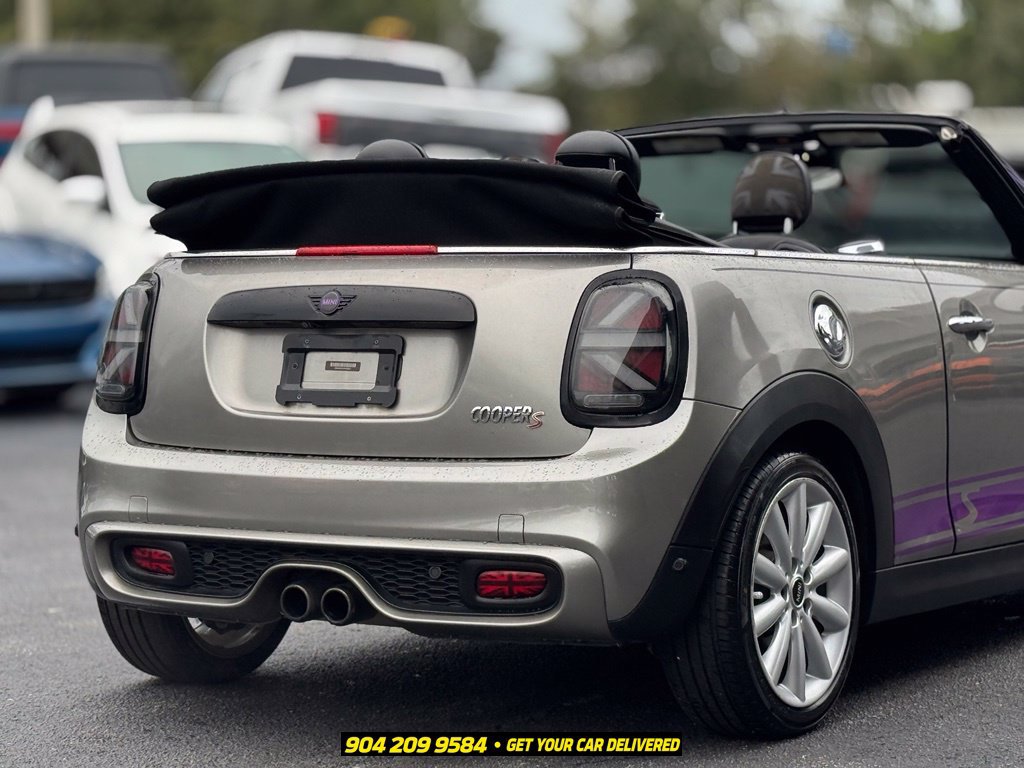 Used 2017 MINI Cooper S FWD image 9