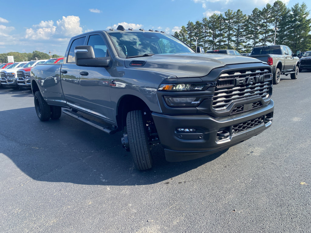 New 2027 RAM 3500 Tradesman AWD/4WD image 3