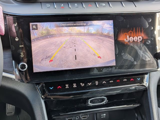 New 2026 Jeep Grand Cherokee 4WD image 25