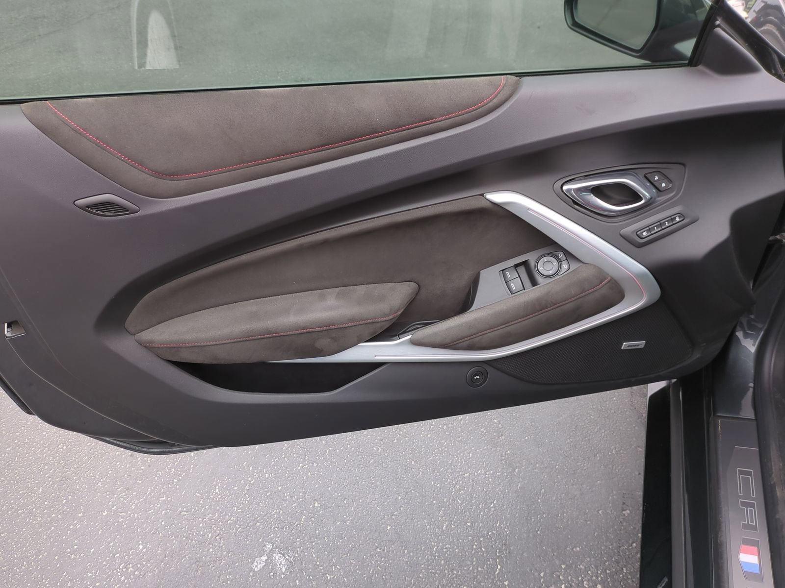 Used 2017 Chevrolet Camaro ZL1 image 10