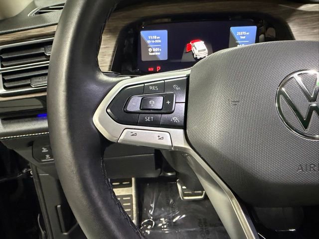 Used 2024 Volkswagen Atlas SEL Premium R-Line image 20