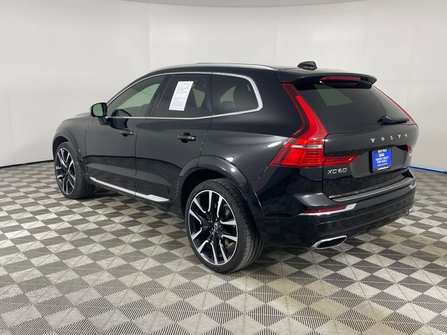 Used 2018 Volvo XC60 T6 Inscription w/ Luxury Seat Package AWD/4WD image 14