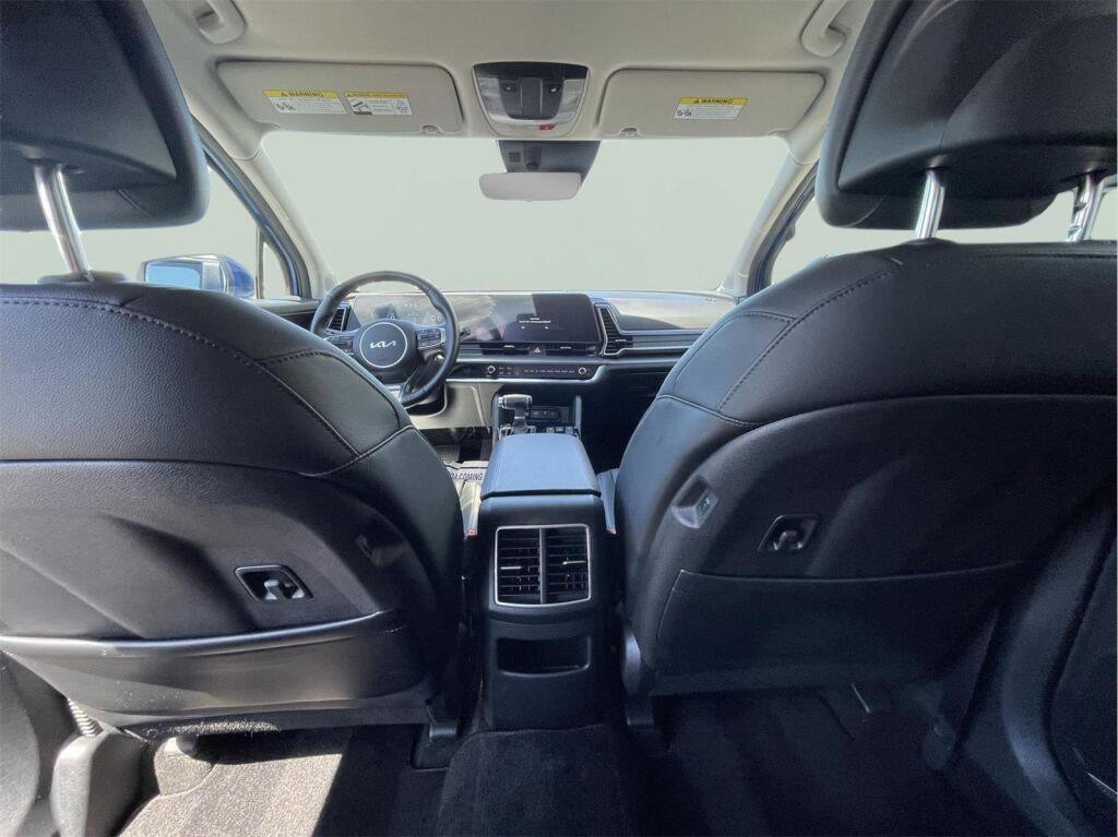 Used 2023 Kia Sportage EX AWD/4WD image 15