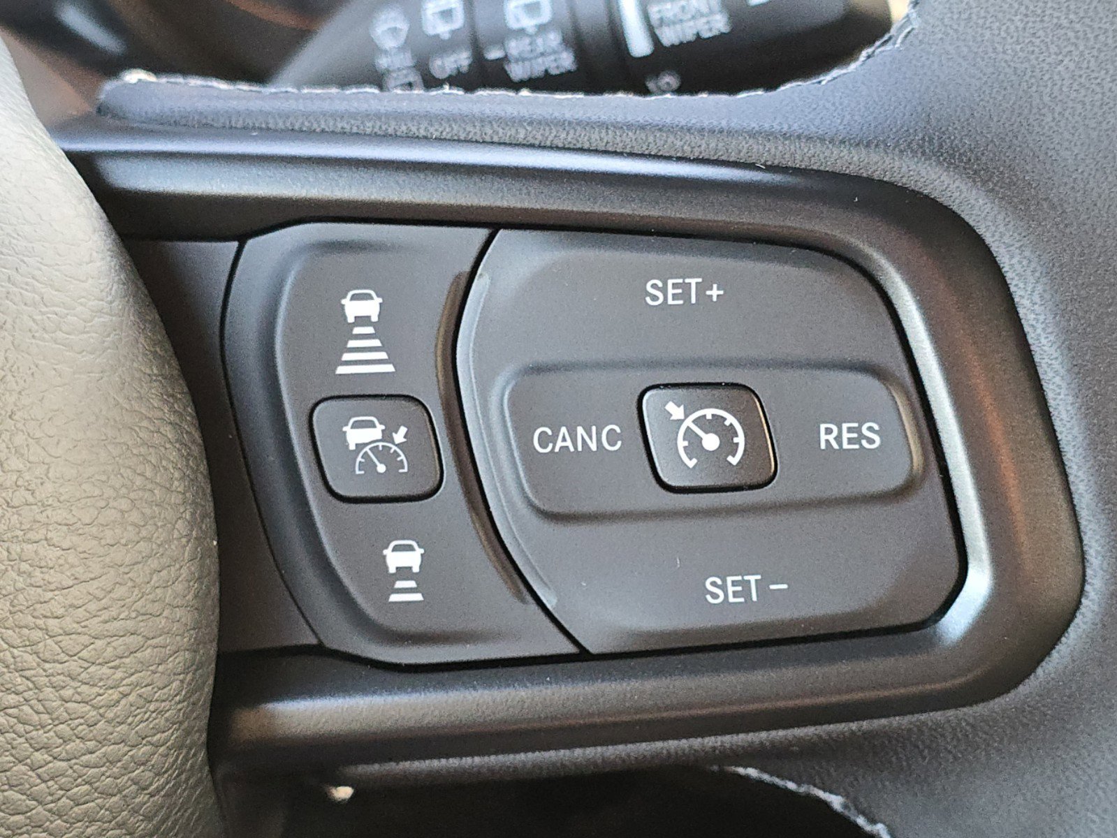 New 2025 Jeep Wrangler Sport S image 28