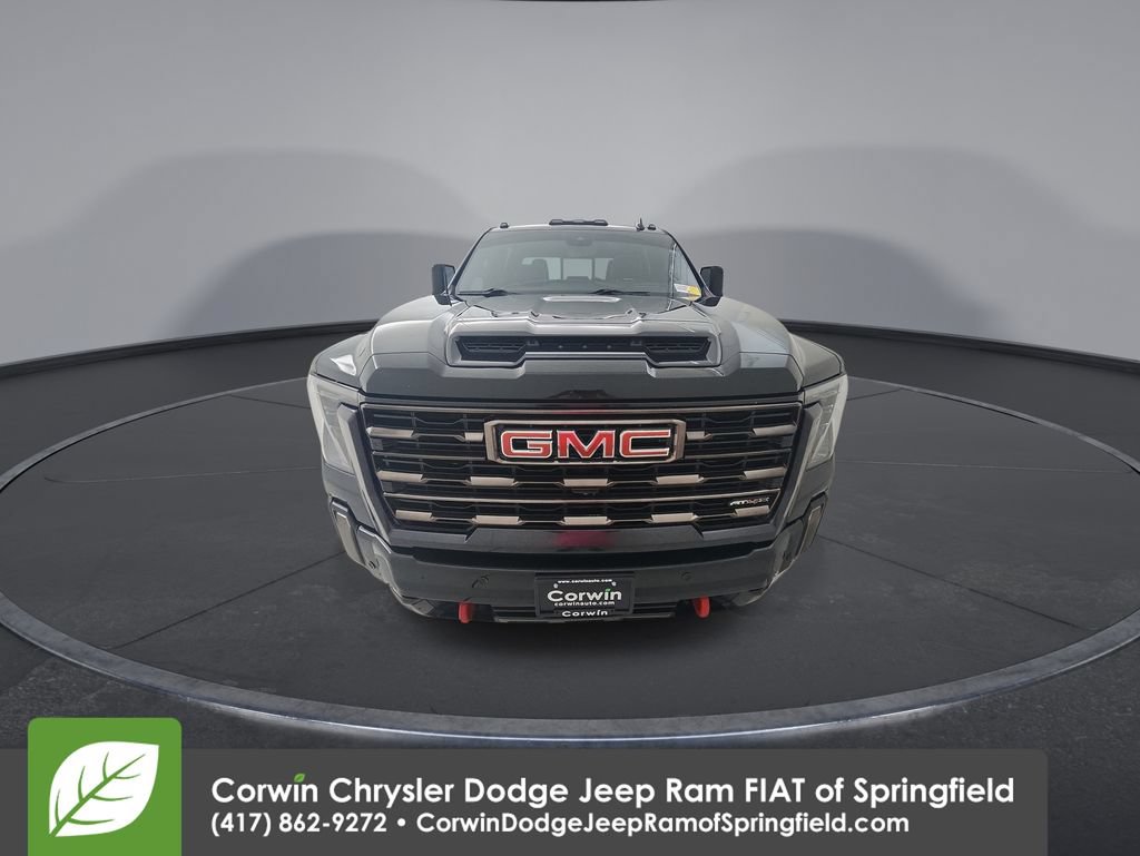 Used 2024 GMC Sierra 2500 AT4X AWD/4WD image 3