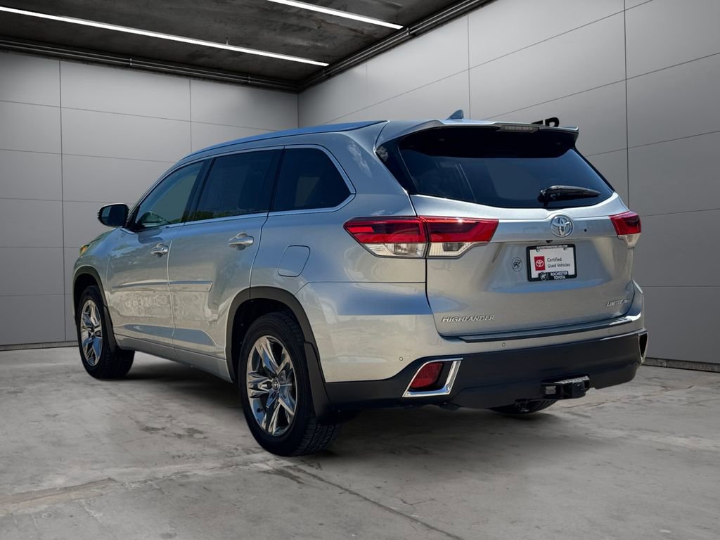 Certified 2018 Toyota Highlander Limited Platinum w/ Carpet Mat Package (TMS) AWD/4WD image 3