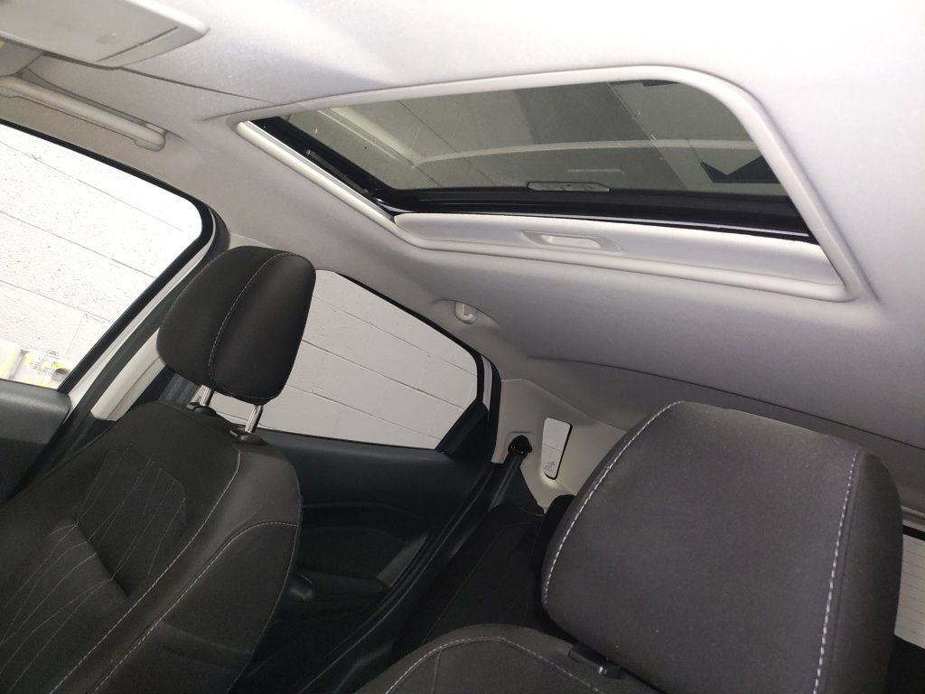 Used 2018 Ford EcoSport SE FWD image 24