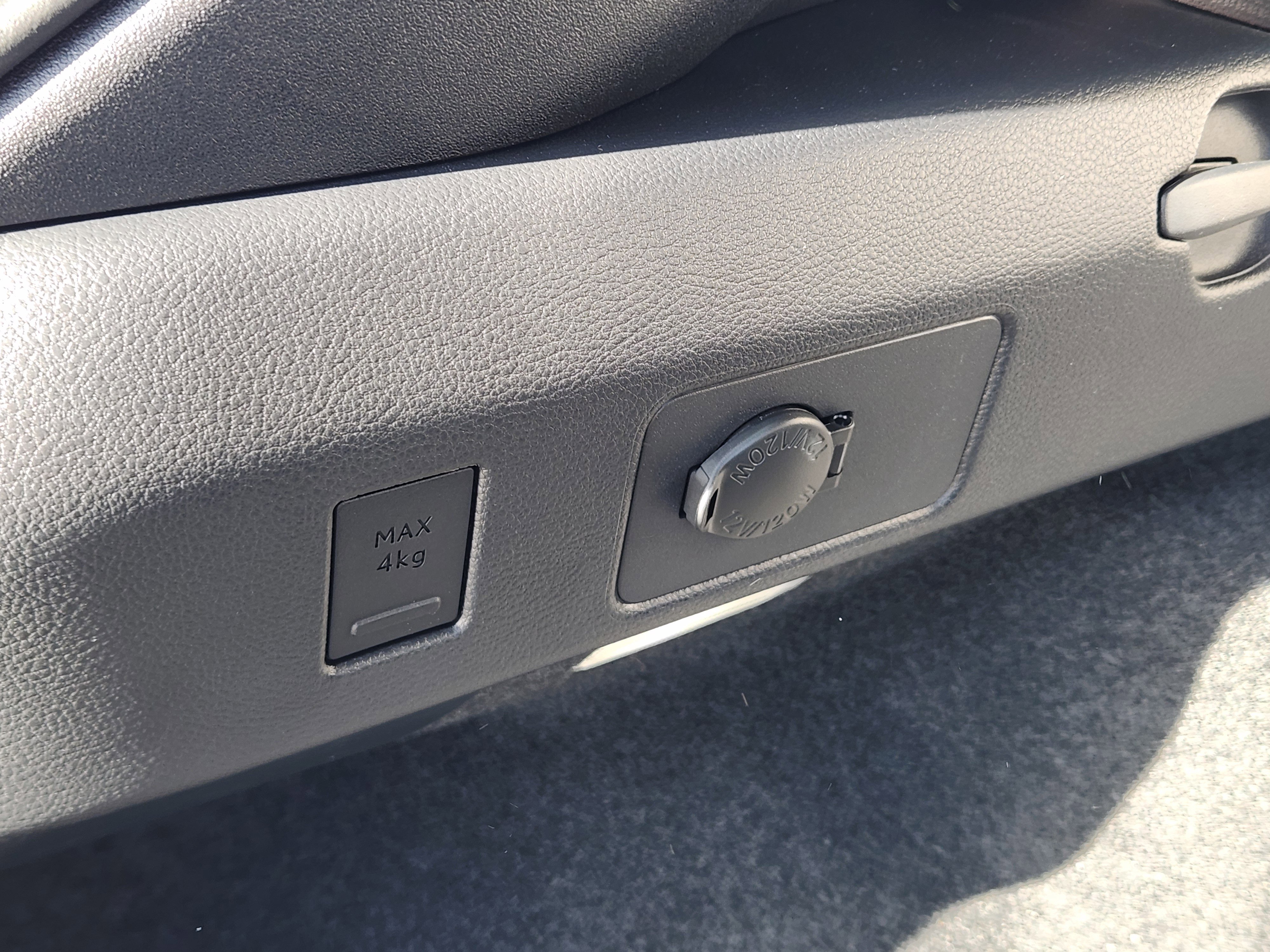 New 2026 Lexus UX 300h 300h F SPORT Design image 24