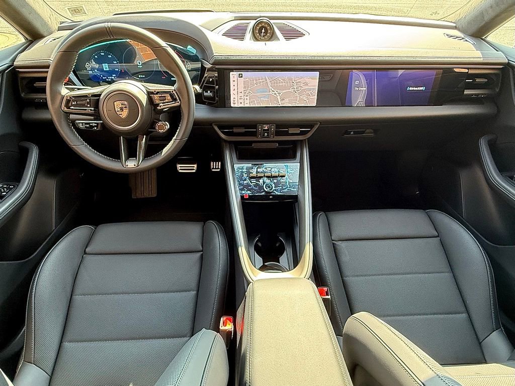 New 2025 Porsche Macan Turbo Electric image 13