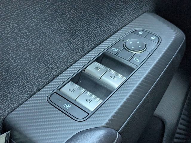 New 2025 Mitsubishi Outlander ES image 28