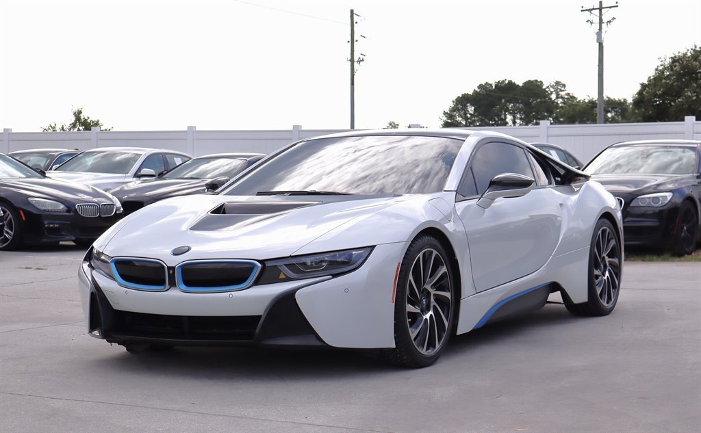 Used 2016 BMW i8 AWD/4WD image 3