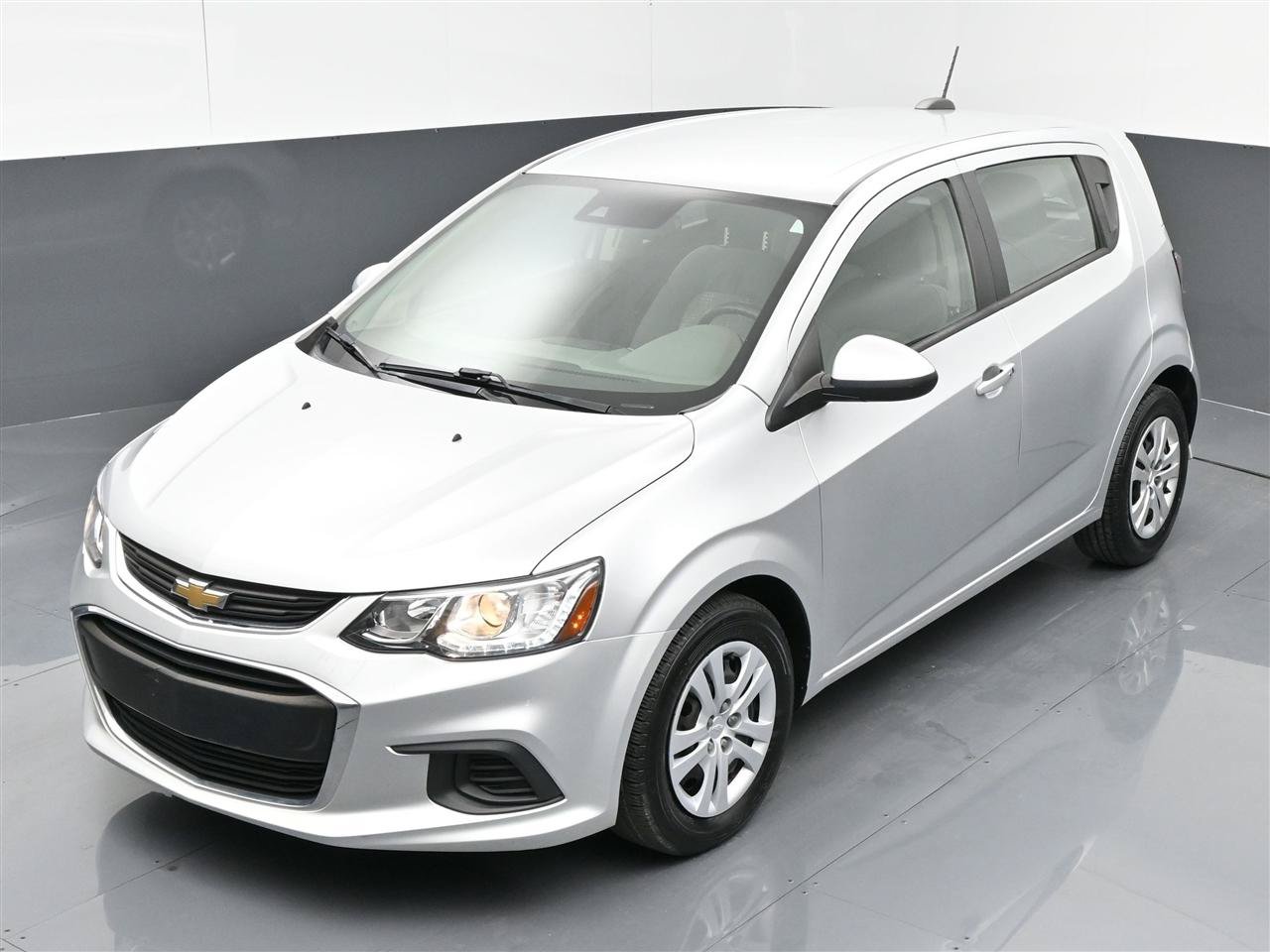 Used 2020 Chevrolet Sonic LT FWD image 21