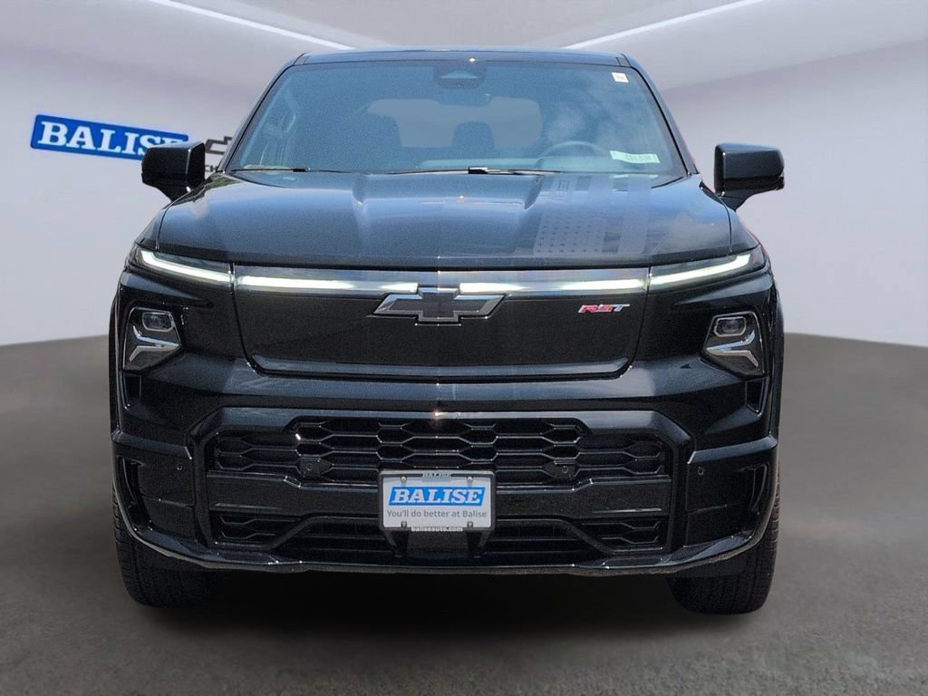 New 2026 Chevrolet Silverado EV 4x4 Crew Cab image 8