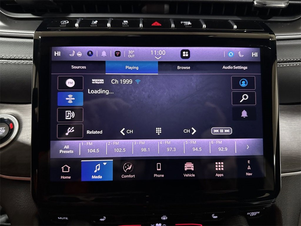 Used 2025 Jeep Grand Cherokee Limited image 13