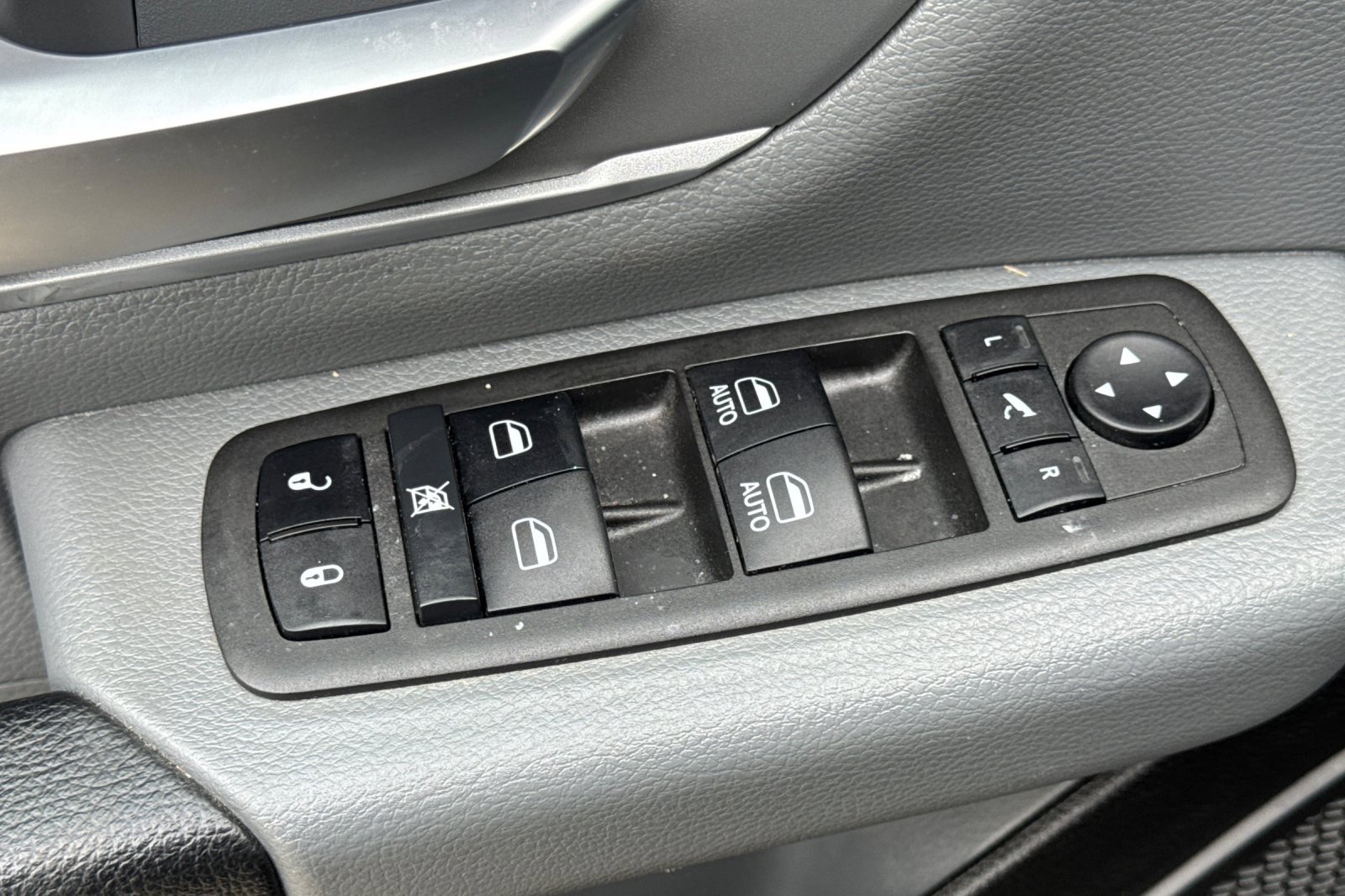 Used 2022 RAM 1500 Big Horn image 12