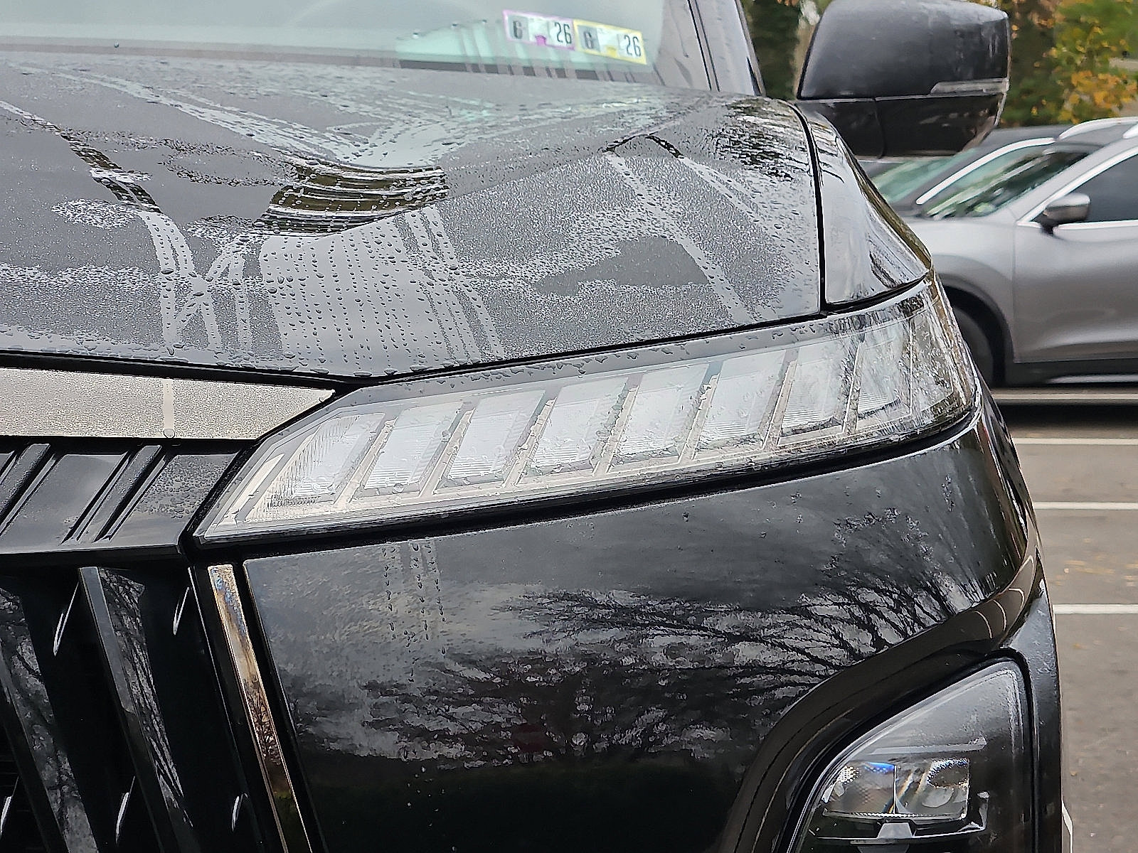 Certified 2025 INFINITI QX80 Autograph image 9