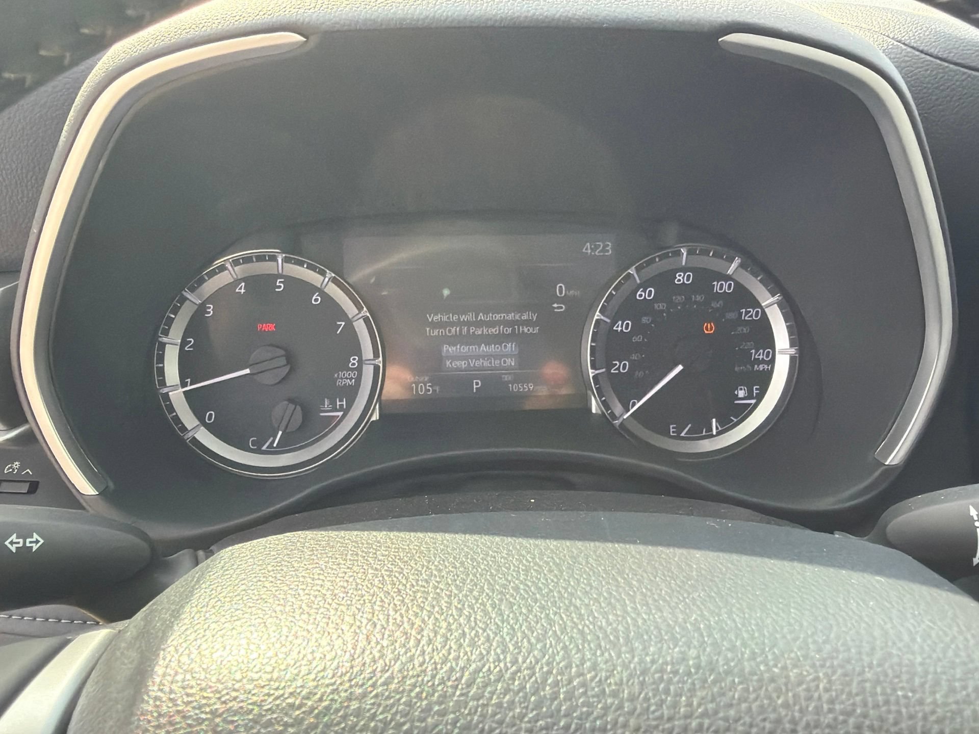 Used 2025 Toyota Highlander XLE FWD image 16