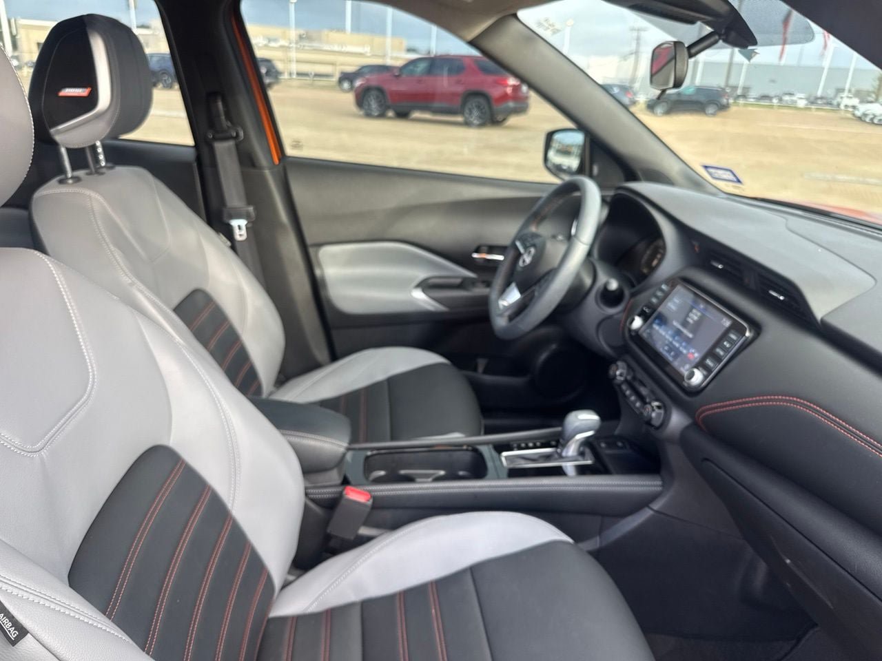 Used 2023 Nissan Kicks SR w/ SR Premium Package FWD image 26