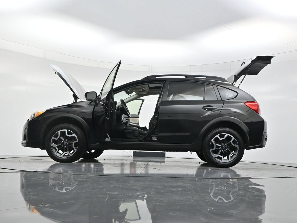 Used 2017 Subaru Crosstrek 2.0i Limited AWD/4WD image 58