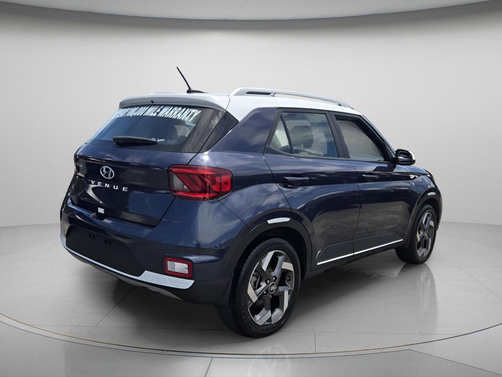 Certified 2026 Hyundai Venue SEL FWD image 8