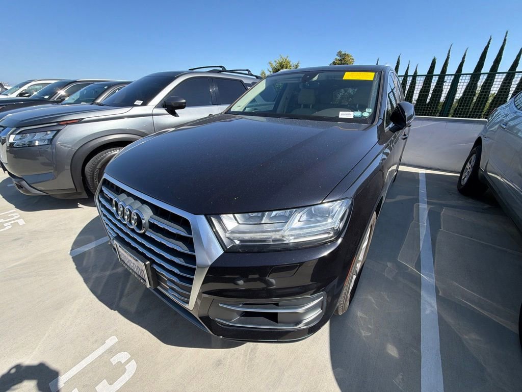 Used 2019 Audi Q7 2.0T Premium AWD/4WD image 2