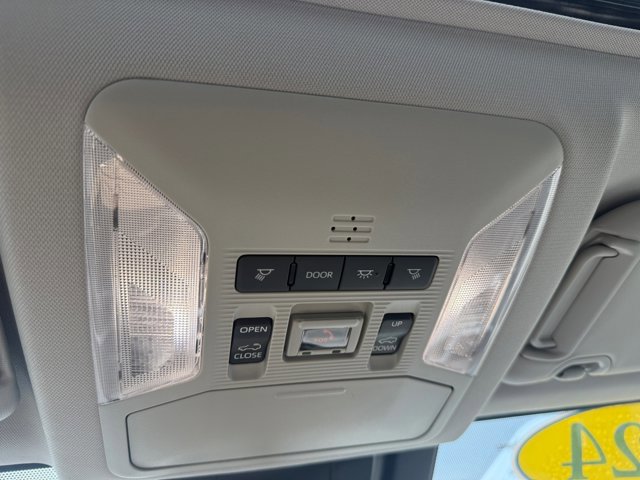 Used 2024 Toyota RAV4 XLE w/ Convenience Package AWD/4WD image 34