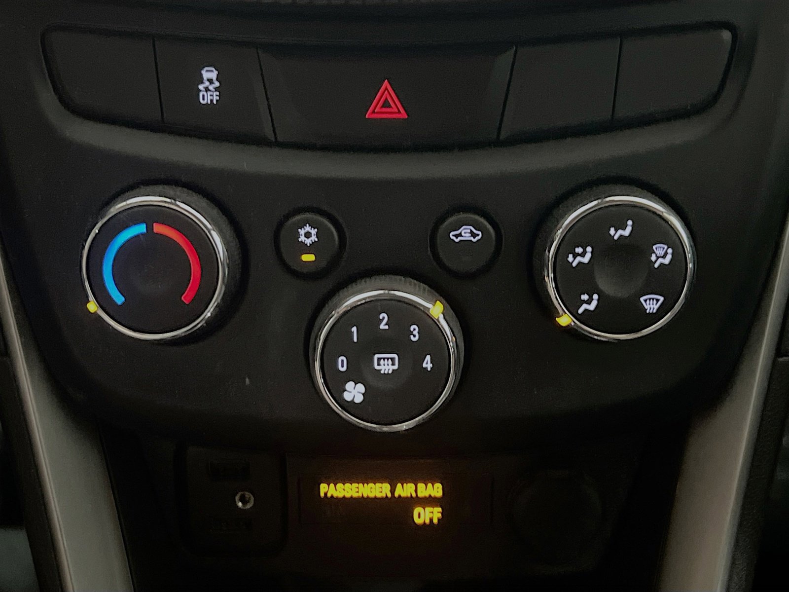 Used 2019 Chevrolet Trax LT image 11