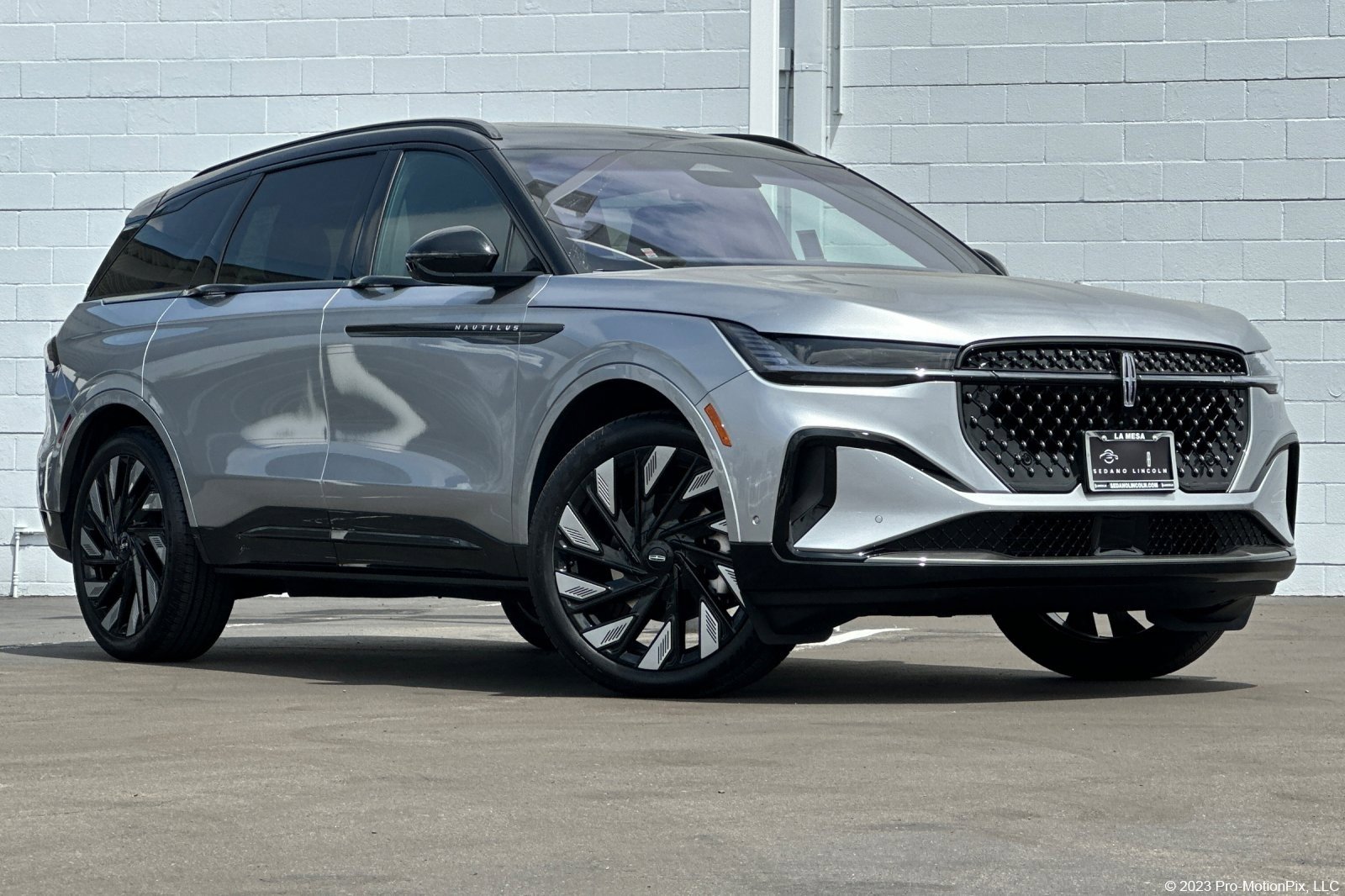 New 2024 Lincoln Nautilus Reserve w/ Equipment Group 202A