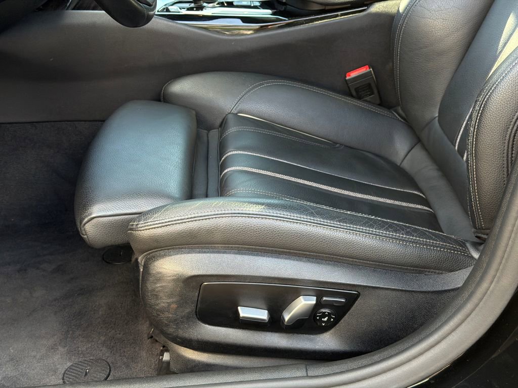 Used 2019 BMW 530i xDrive image 15