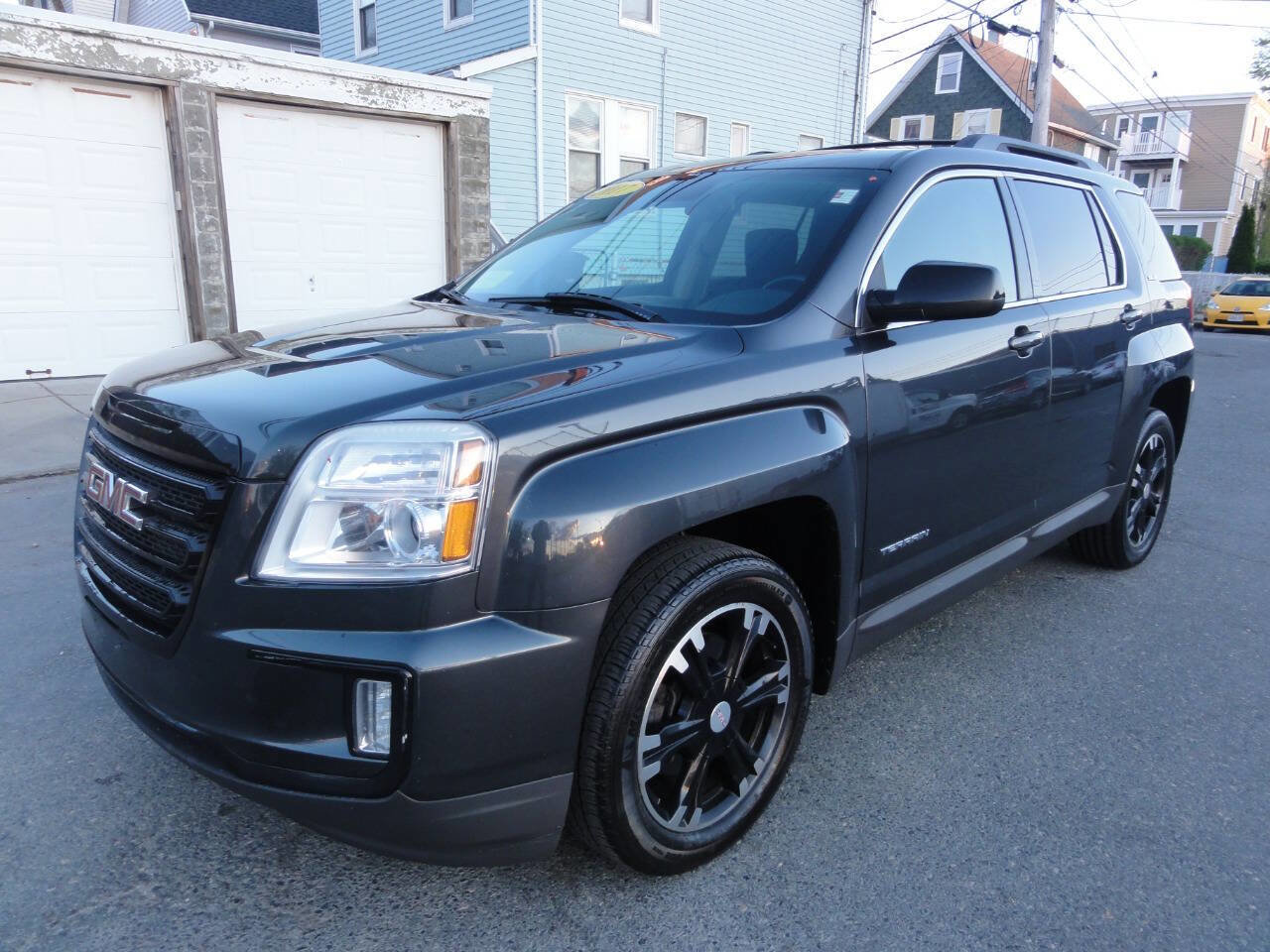 Used 2017 GMC Terrain SLE w/ Nightfall Package AWD/4WD image 7
