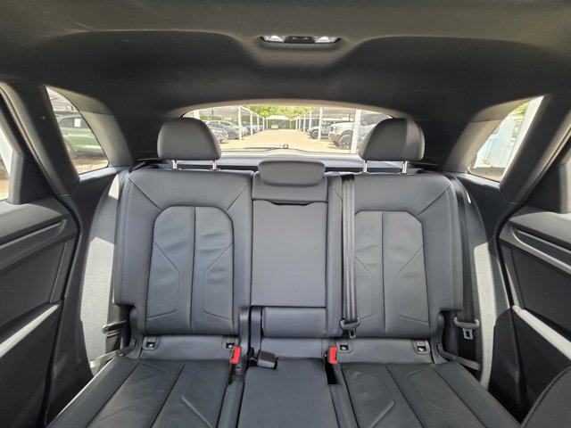 Certified 2024 Audi Q3 2.0T Premium image 15