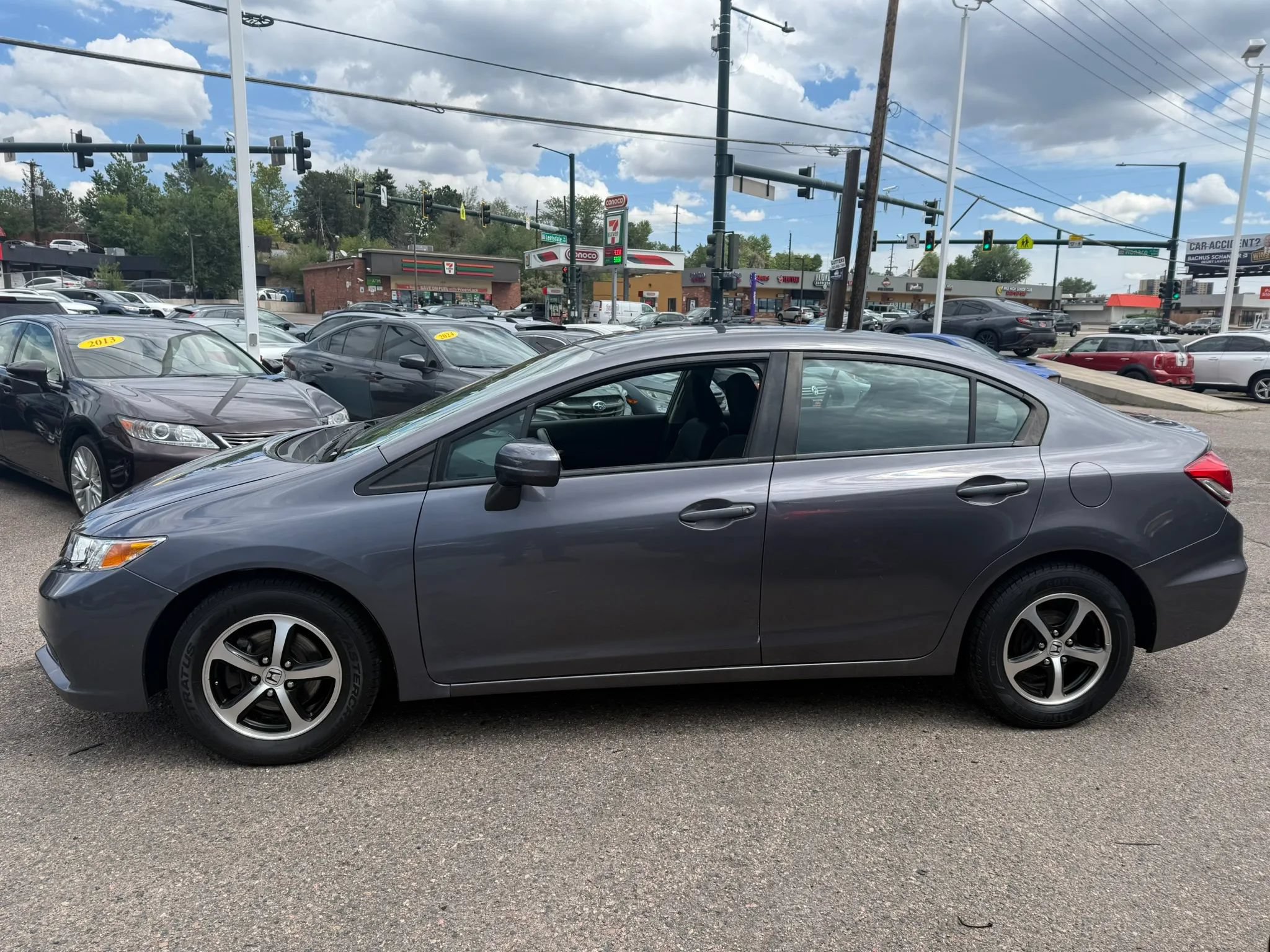 Used 2015 Honda Civic SE image 5