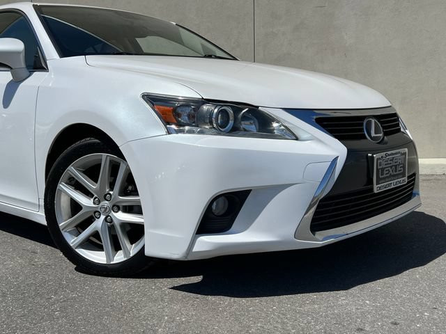 Used 2016 Lexus CT 200h w/ Navigation Package FWD video 2