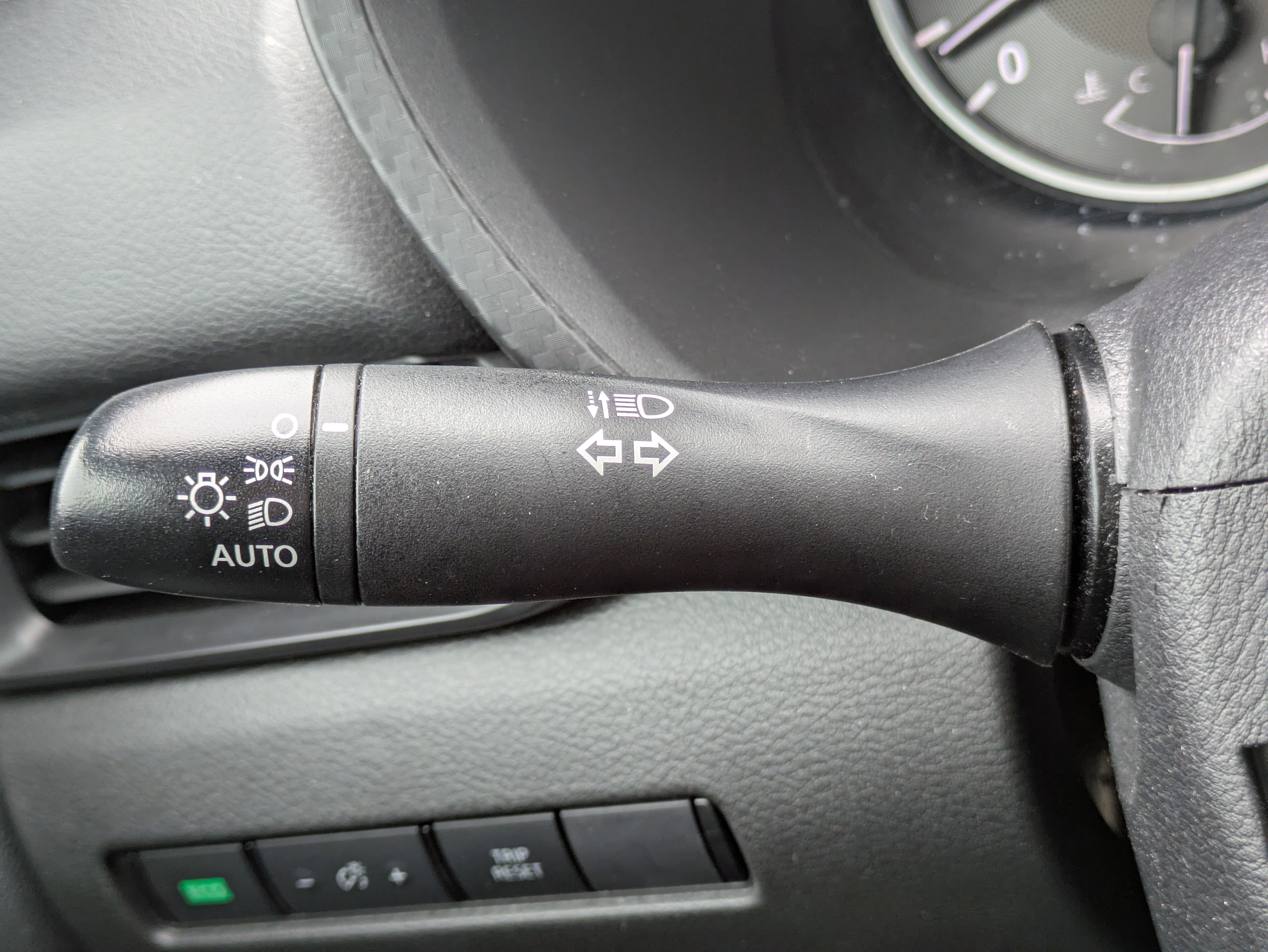 Used 2024 Nissan Sentra S image 17