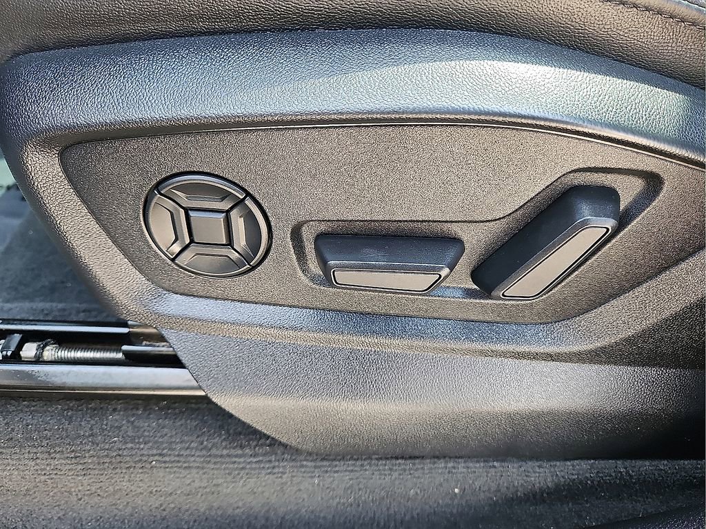 Used 2023 Audi Q7 3.0T Premium Plus image 17