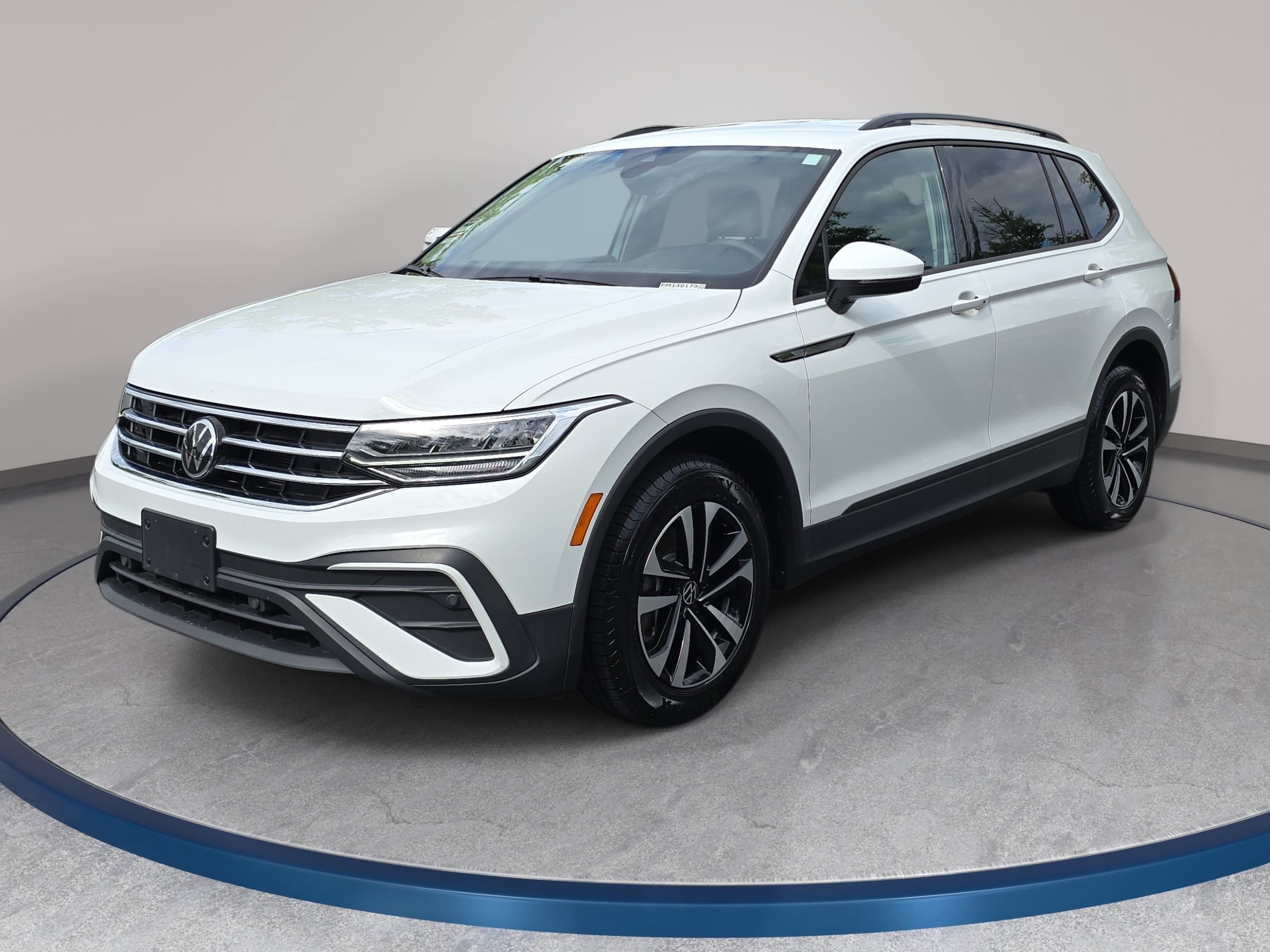 Certified 2023 Volkswagen Tiguan S FWD image 1