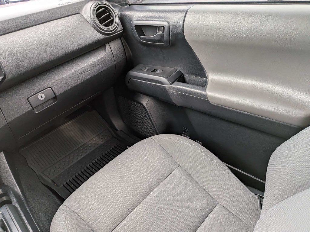 Used 2019 Toyota Tacoma SR w/ SR Convenience Package RWD image 15