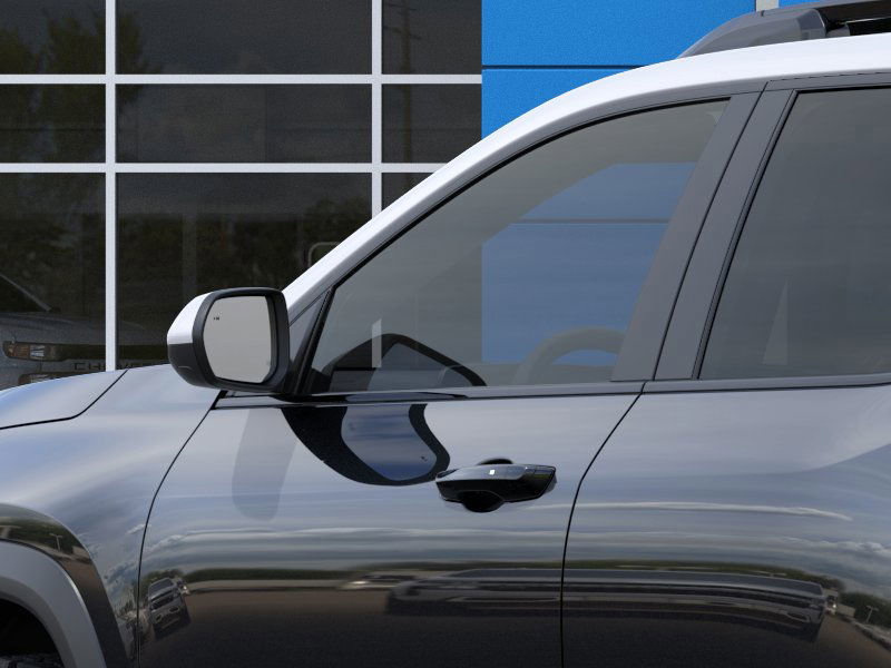 New 2025 Chevrolet Equinox ACTIV image 12