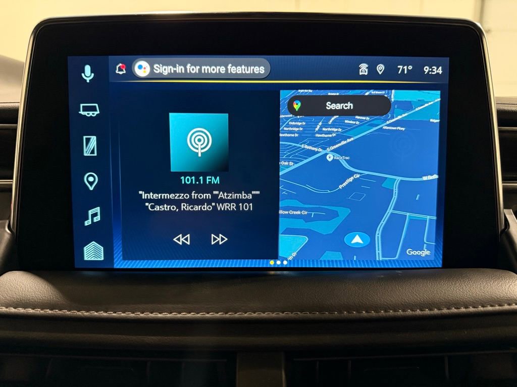 Used 2023 Chevrolet Suburban High Country image 27