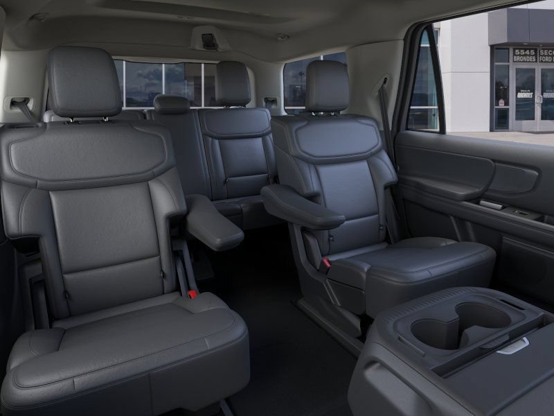 New 2026 Ford Expedition Active AWD/4WD image 11