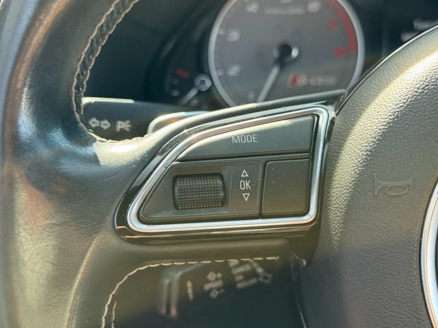 Used 2017 Audi SQ5 Premium Plus w/ Technology Package AWD/4WD image 32