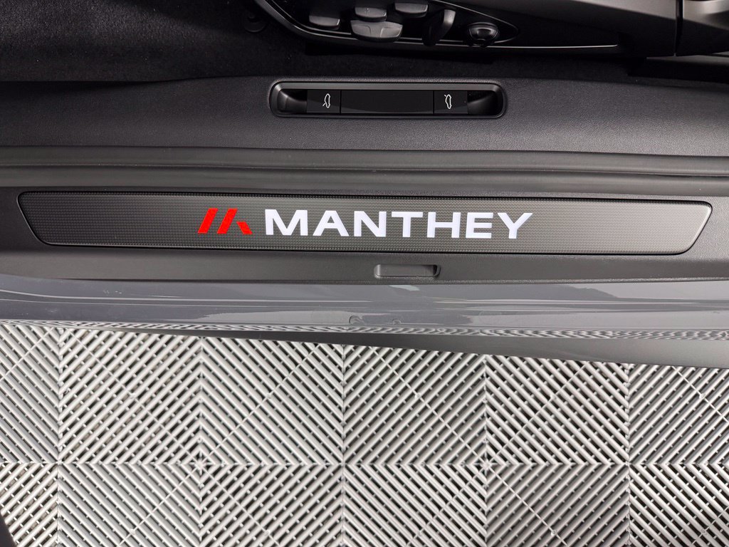 New 2026 Porsche 911 GT3 RWD image 23