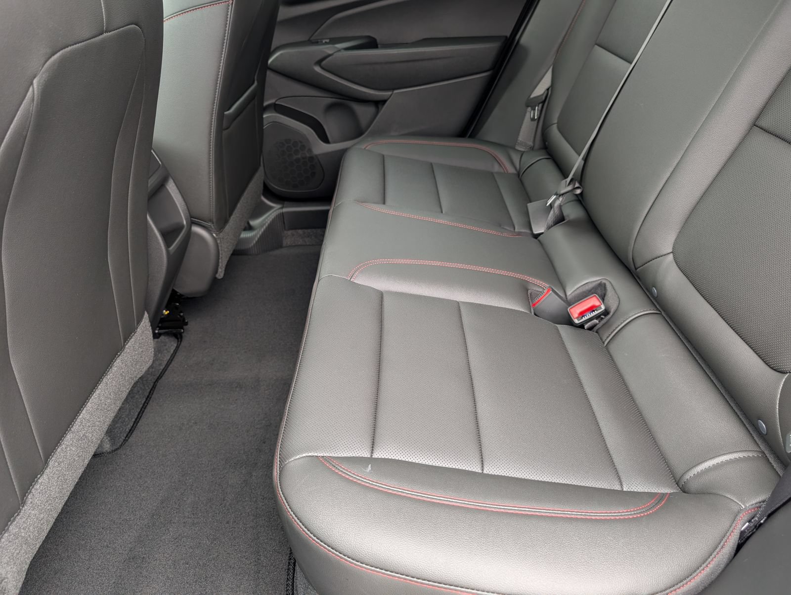 New 2026 Chevrolet Trax RS w/ Driver Confidence Package FWD image 8